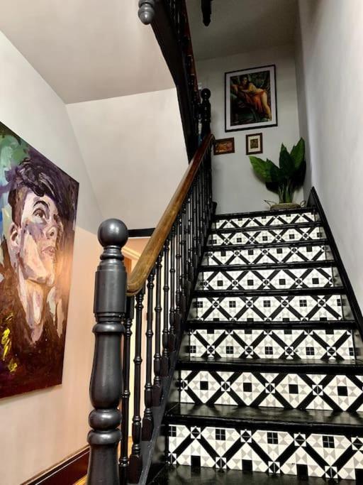 Chic Townhouse Near Tunnels Beaches イフラクーム エクステリア 写真