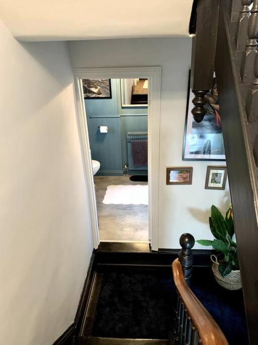 Chic Townhouse Near Tunnels Beaches イフラクーム エクステリア 写真
