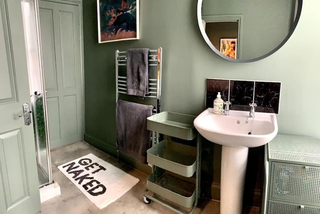 Chic Townhouse Near Tunnels Beaches イフラクーム エクステリア 写真